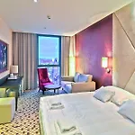 Hotel Rzeszów Szálloda